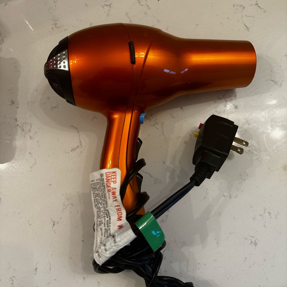 Infinity pro conair hair dryer